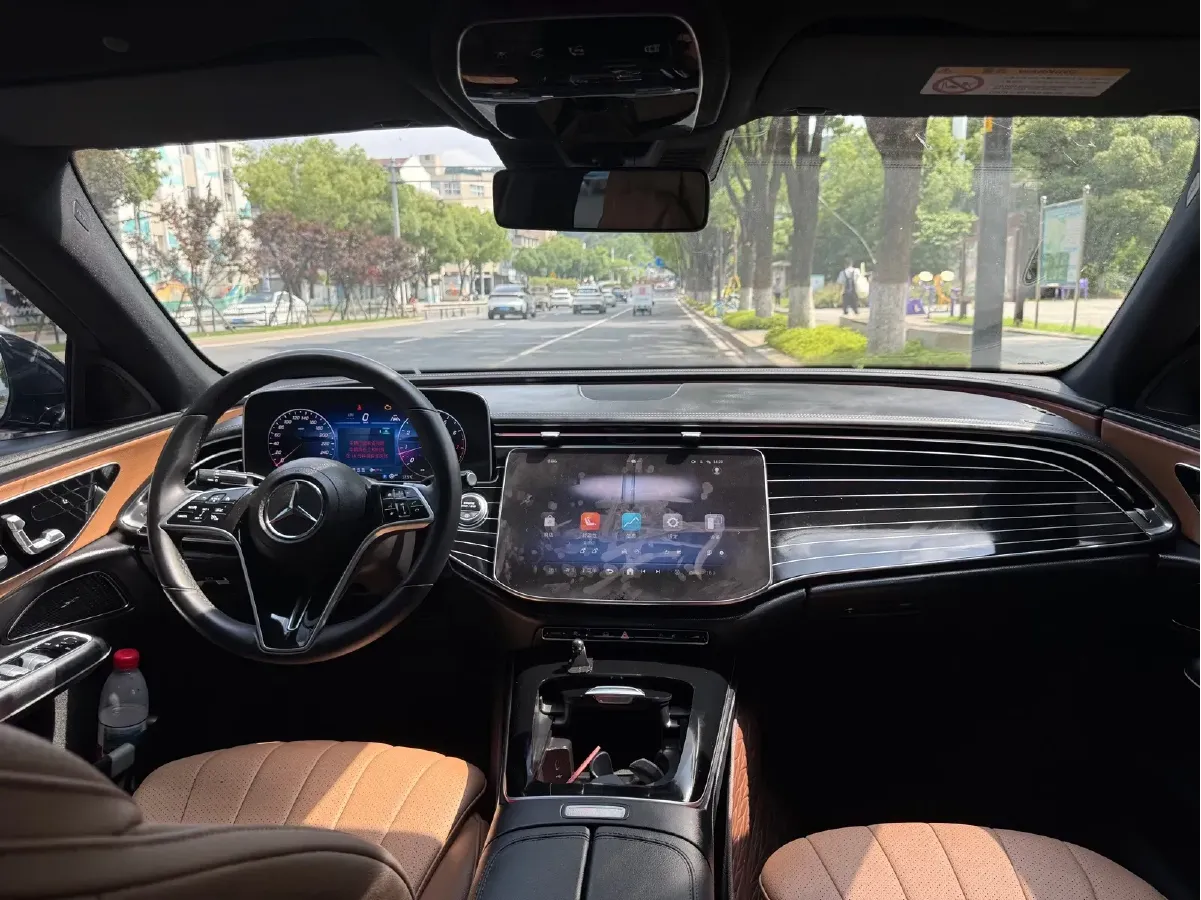 2024 Mercedes-Benz E Class 2.0T 204HP L4 9AT,autocango,china used car exporter,china ev exporter,chinese used car exporter,chinese used ev exporter