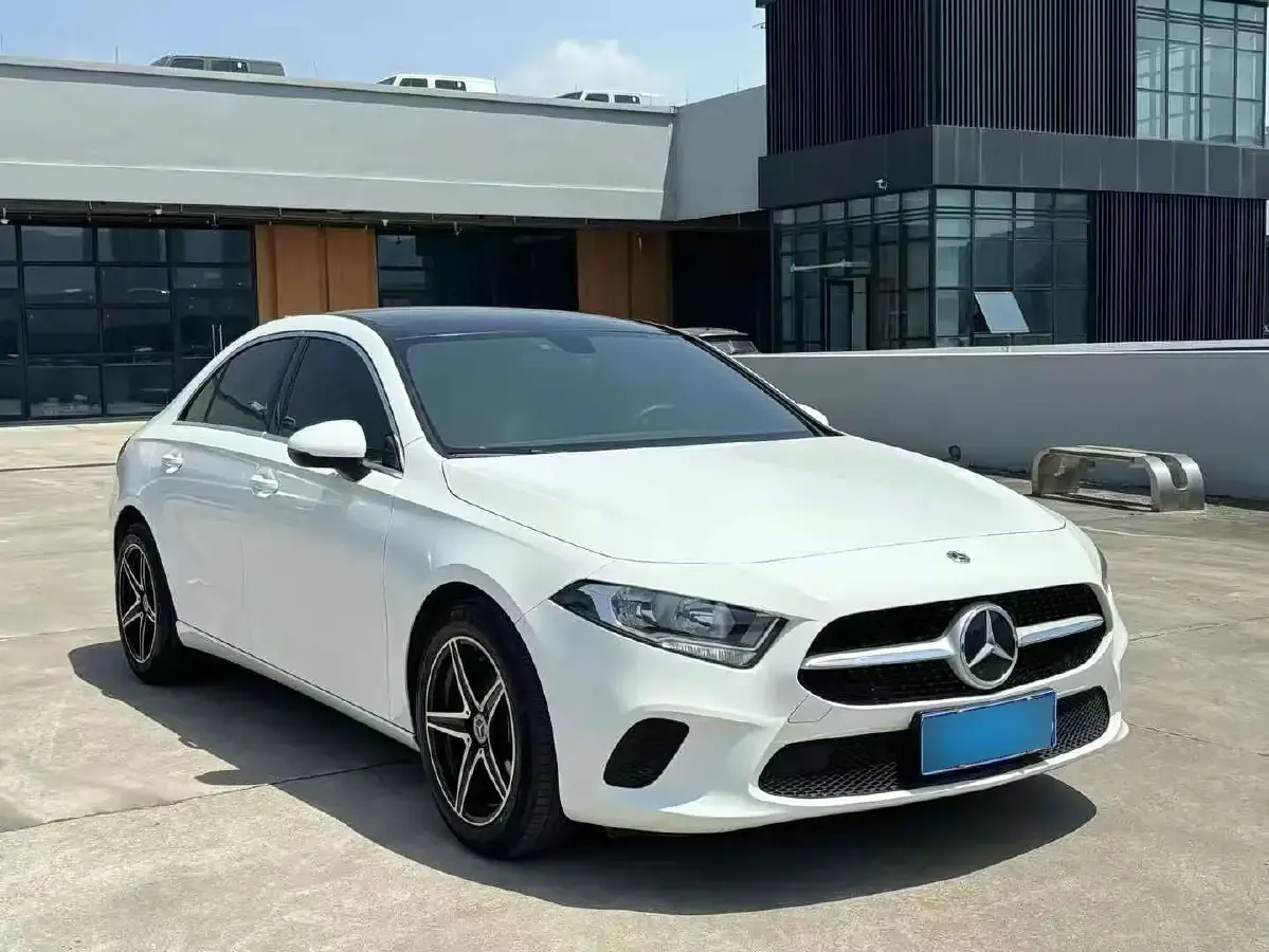 2023 Mercedes-Benz A Class 1.3T 136HP L4 7DCT