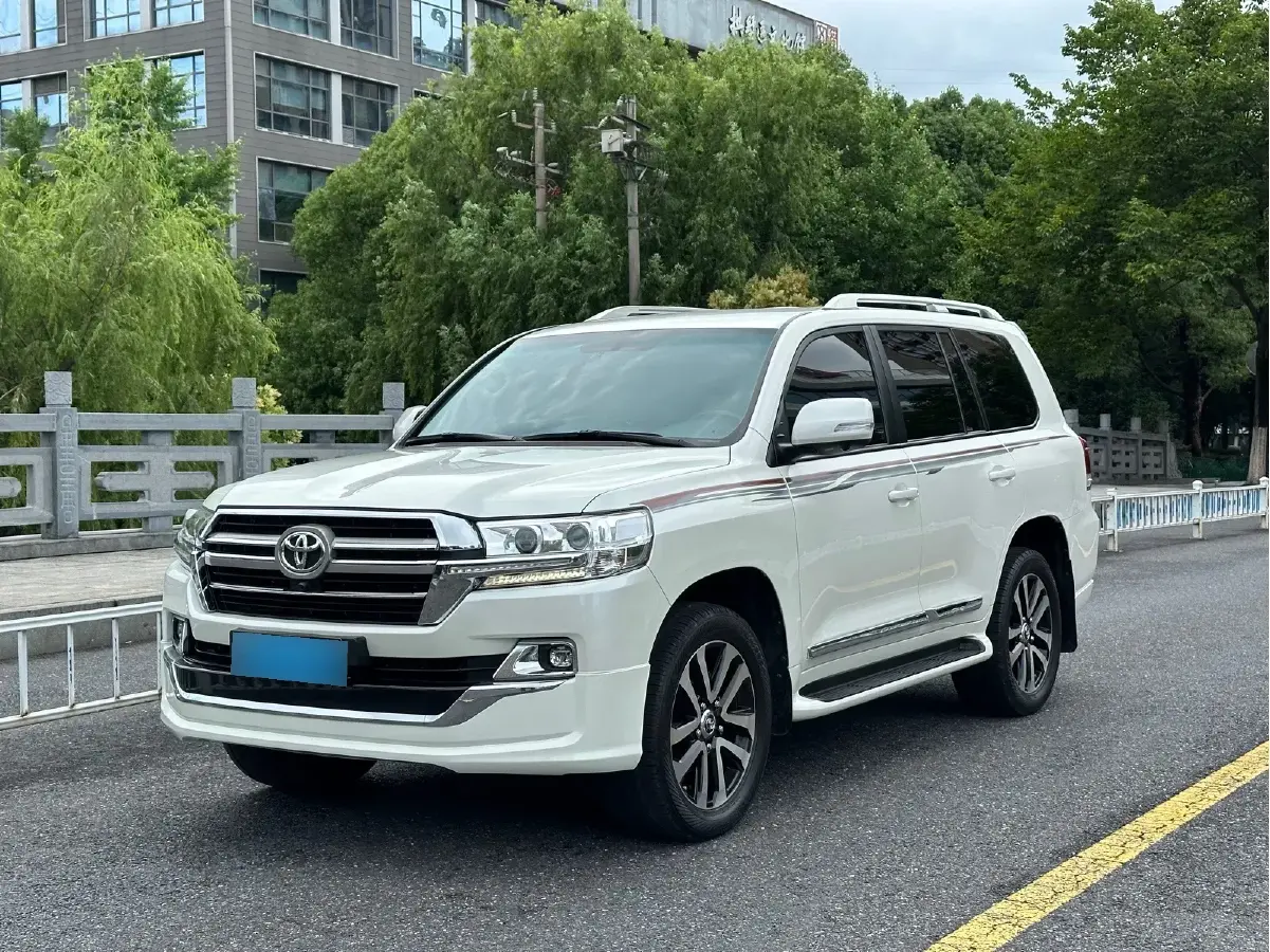 2020 Toyota Highlander 3.5L 299HP V6 8AT