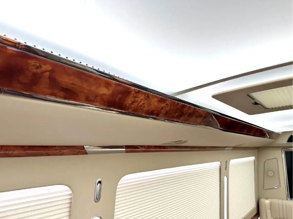 2024 HongQi GuoYue 8AT,autocango,china used car exporter,china ev exporter,chinese used car exporter,chinese used ev exporter