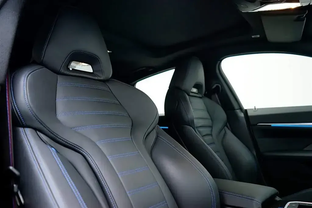 2022 BMW i4 BEV 83.9KWH,autocango,china used car exporter,china ev exporter,chinese used car exporter,chinese used ev exporter