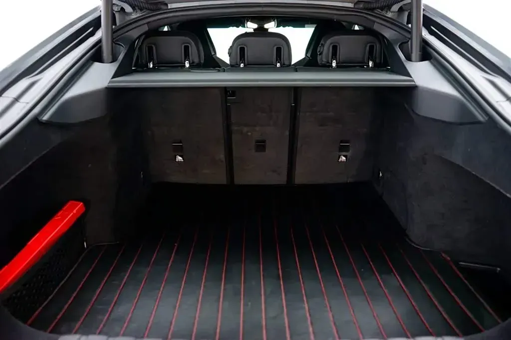 2022 BMW i4 BEV 83.9KWH,autocango,china used car exporter,china ev exporter,chinese used car exporter,chinese used ev exporter