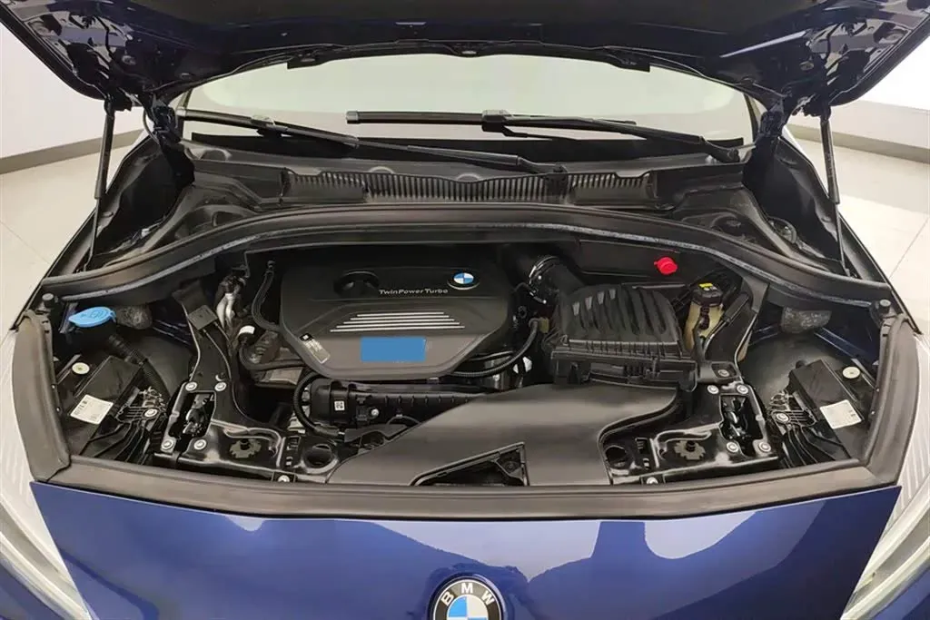 2018 BMW 2 Series Wagon 1.5T 136HP L3 6AT,autocango,china used car exporter,china ev exporter,chinese used car exporter,chinese used ev exporter