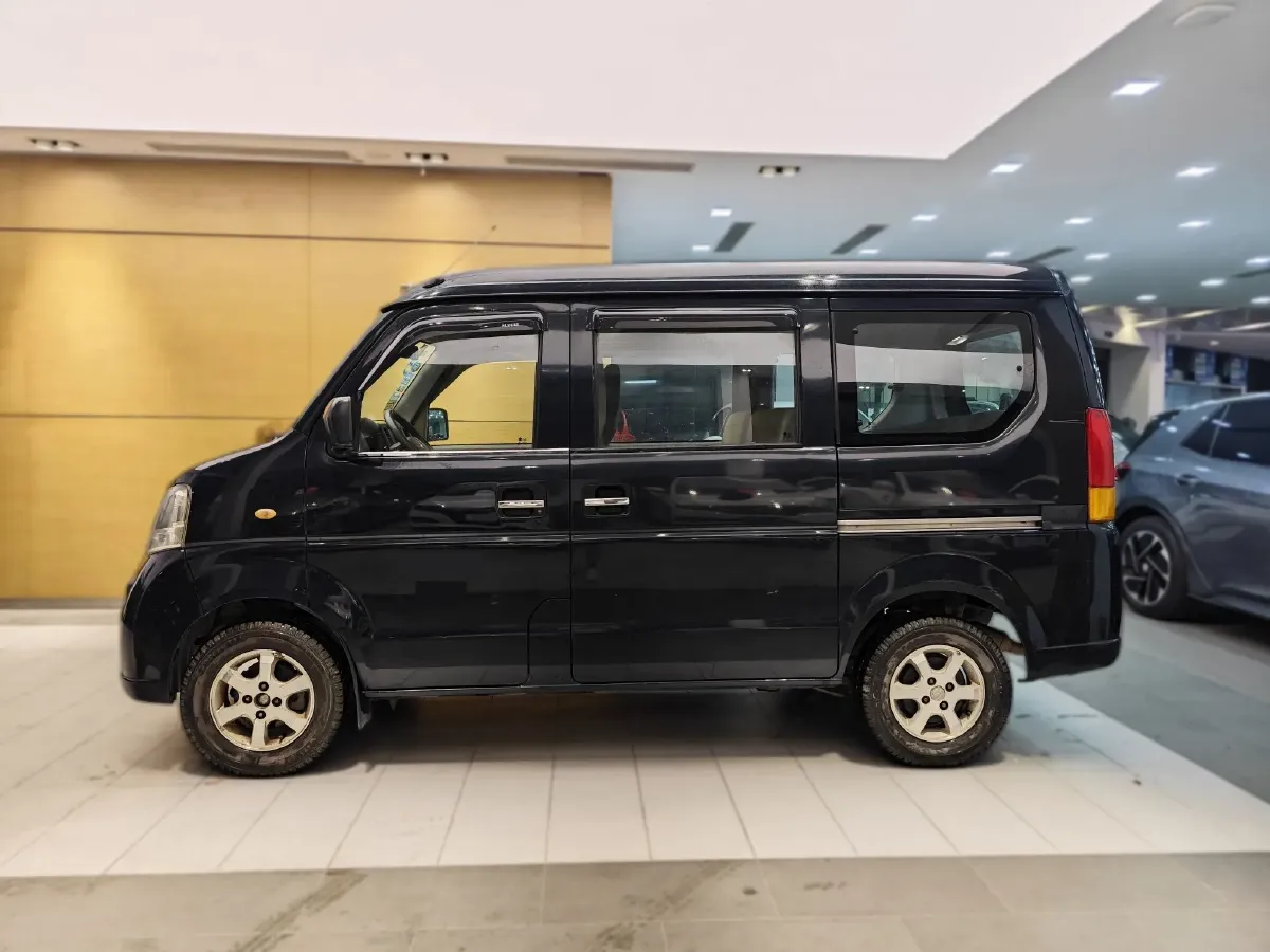 2009 Suzuki Landy 1.4L 95HP L4 5MT,autocango,china used car exporter,china ev exporter,chinese used car exporter,chinese used ev exporter