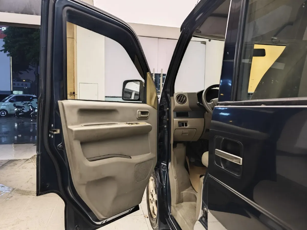 2009 Suzuki Landy 1.4L 95HP L4 5MT,autocango,china used car exporter,china ev exporter,chinese used car exporter,chinese used ev exporter