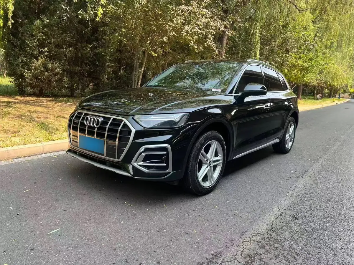 2022 Audi Q5L 2.0T 190HP L4 7DCT