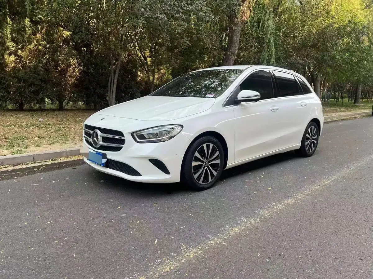 2021 Mercedes-Benz B Class 1.3T 136HP L4 7DCT
