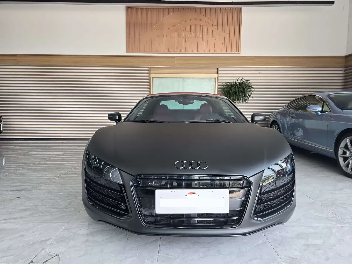2014 Audi R8 4.2L 430HP V8 7DCT,autocango,china used car exporter,china ev exporter,chinese used car exporter,chinese used ev exporter