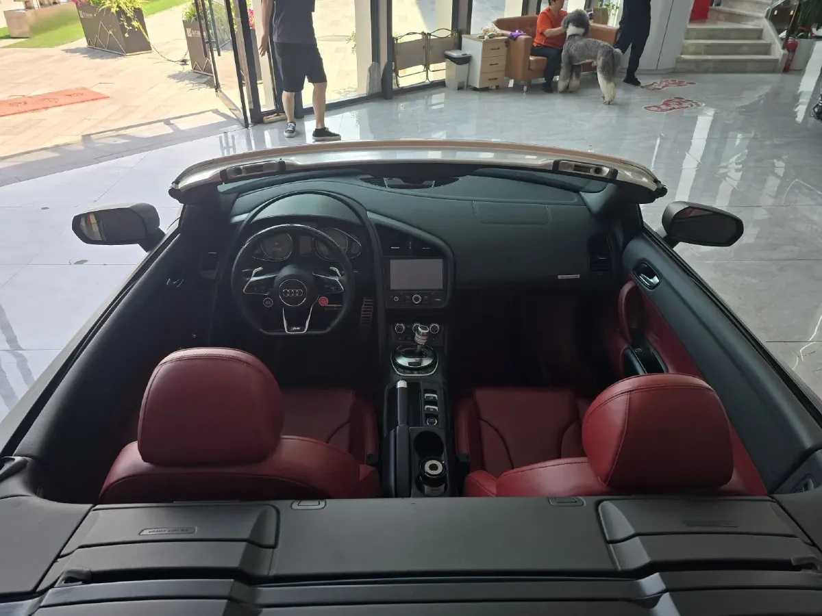 2014 Audi R8 4.2L 430HP V8 7DCT,autocango,china used car exporter,china ev exporter,chinese used car exporter,chinese used ev exporter