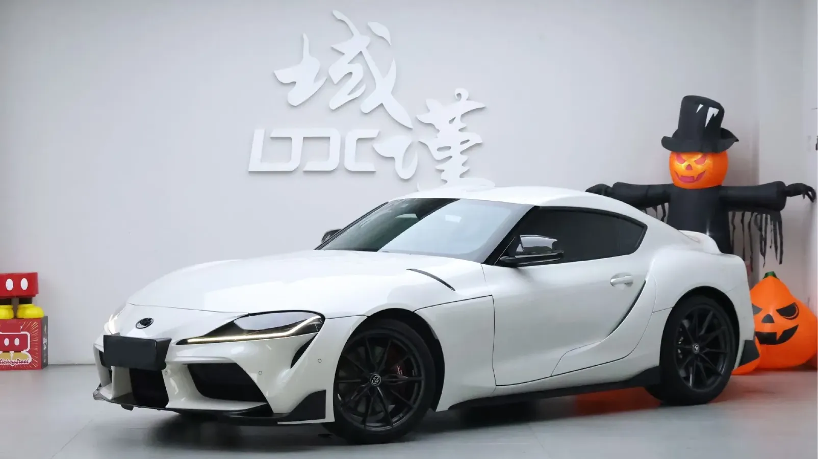 2021 Toyota Supra 3.0T 340HP L6 8AT,autocango,china used car exporter,china ev exporter,chinese used car exporter,chinese used ev exporter