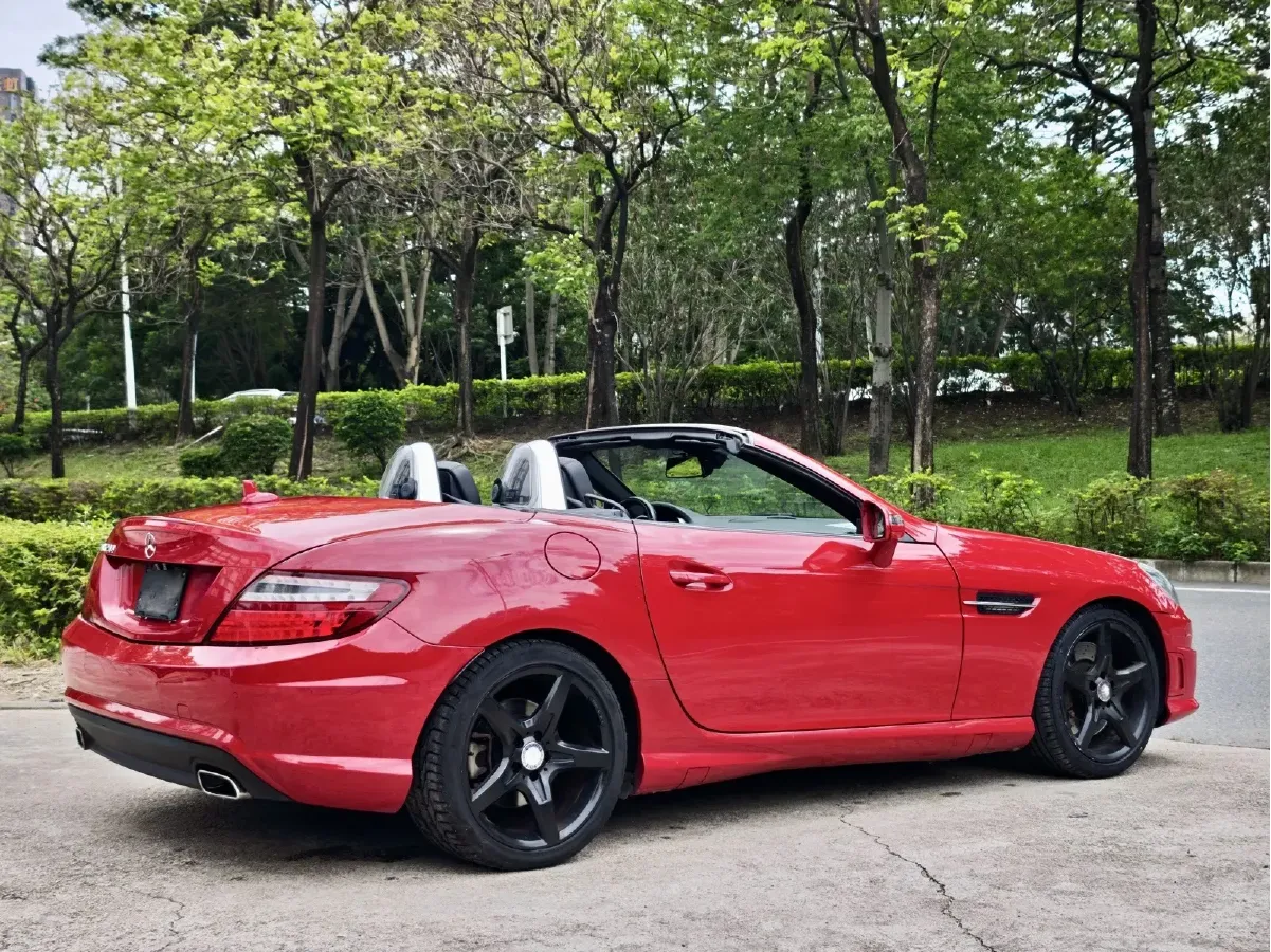 2011 Mercedes-Benz SLK Class 1.8T 184HP L4 7AT,autocango,china used car exporter,china ev exporter,chinese used car exporter,chinese used ev exporter
