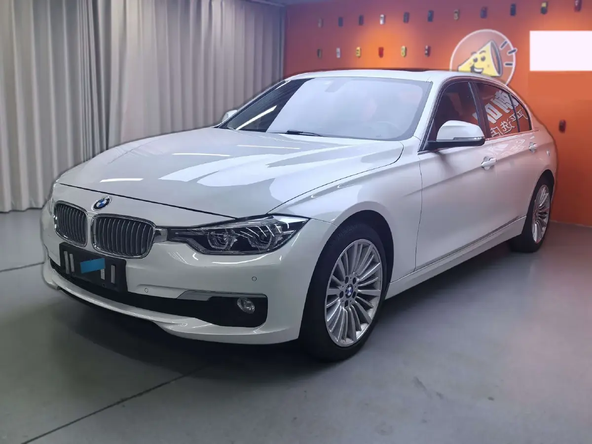 2018 BMW 3 Series 2.0T 184HP L4 8AT