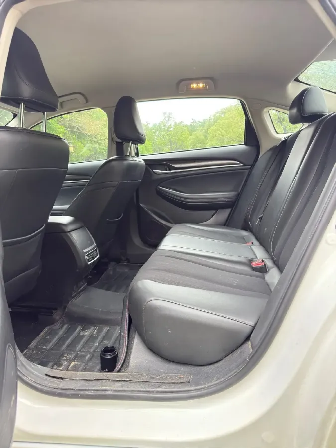 2019 GAC Trumpchi GA6 1.5T 169HP L4 6AT,autocango,china used car exporter,china ev exporter,chinese used car exporter,chinese used ev exporter