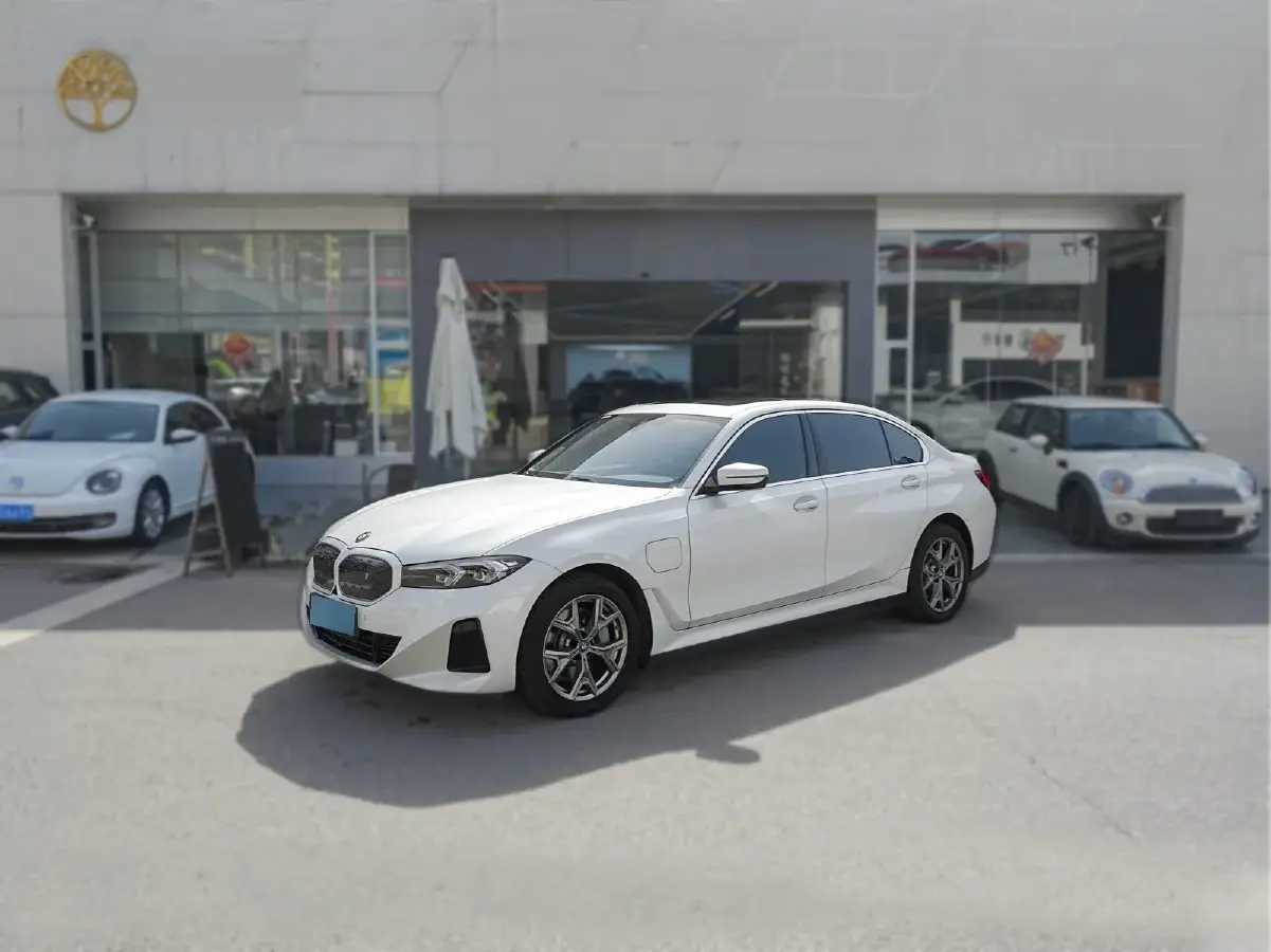 2022 BMW i3 BEV 70KWH