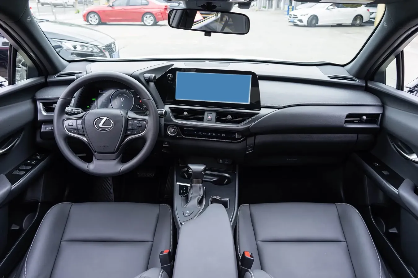 2022 Lexus UX 2.0L 146HP L4 E-CVT Hybrid,autocango,china used car exporter,china ev exporter,chinese used car exporter,chinese used ev exporter