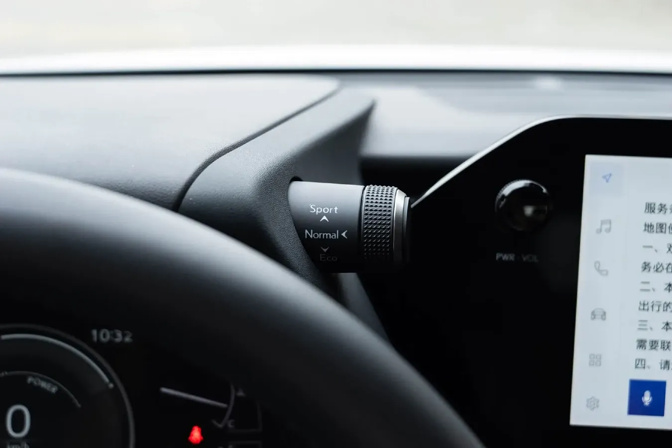 2022 Lexus UX 2.0L 146HP L4 E-CVT Hybrid,autocango,china used car exporter,china ev exporter,chinese used car exporter,chinese used ev exporter