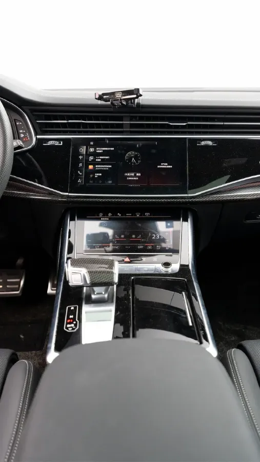 2024 Audi SQ7 4.0T 507HP V8 8AT,autocango,china used car exporter,china ev exporter,chinese used car exporter,chinese used ev exporter