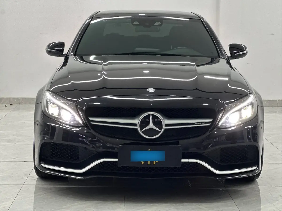 2015 Mercedes-Benz C AMG 4.0T 476HP V8 7AT