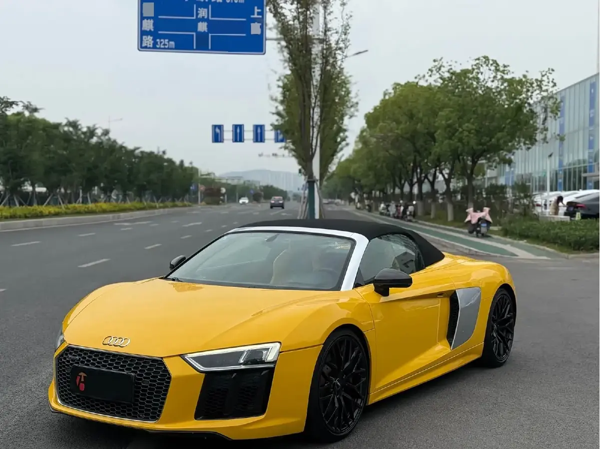 2017 Audi R8 5.2L 540HP V10 7DCT