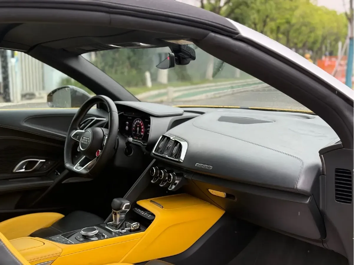 2017 Audi R8 5.2L 540HP V10 7DCT,autocango,china used car exporter,china ev exporter,chinese used car exporter,chinese used ev exporter