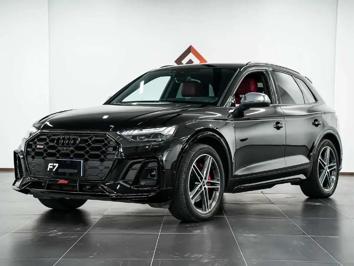 2021 Audi SQ5 3.0T 354HP V6 8AT,autocango,china used car exporter,china ev exporter,chinese used car exporter,chinese used ev exporter
