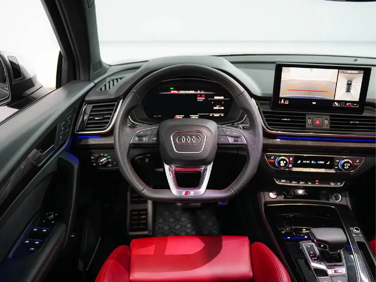 2021 Audi SQ5 3.0T 354HP V6 8AT,autocango,china used car exporter,china ev exporter,chinese used car exporter,chinese used ev exporter