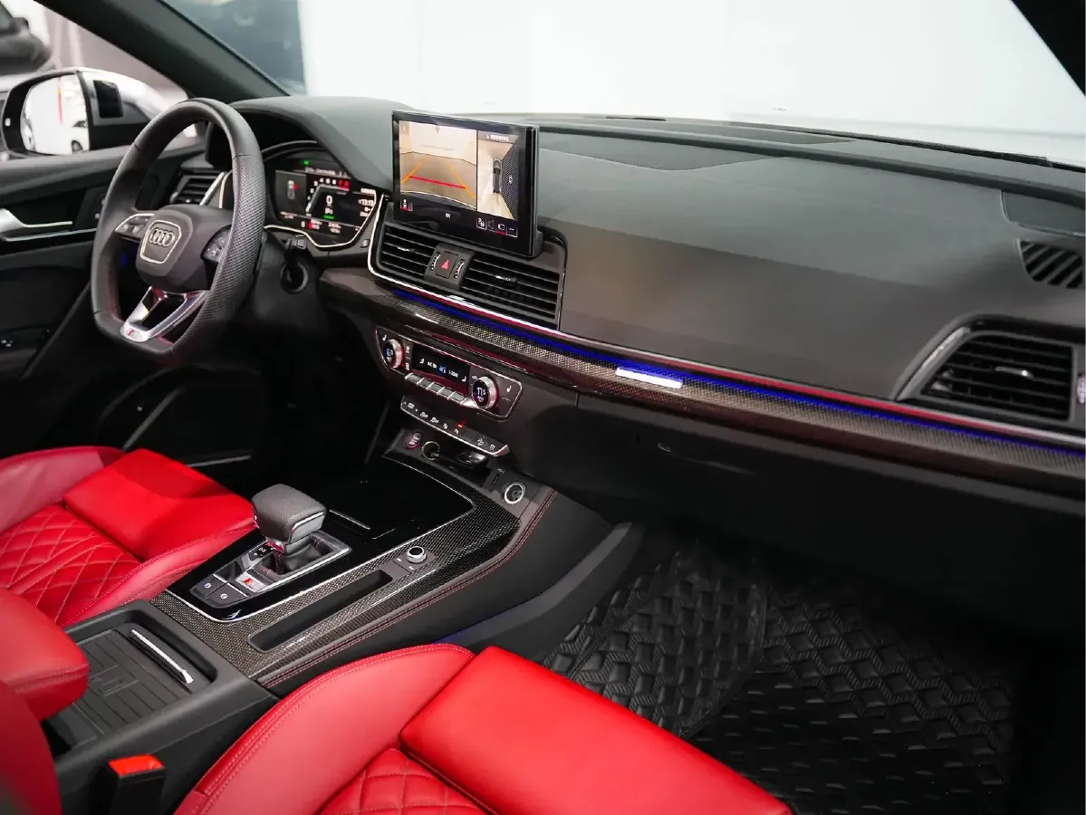 2021 Audi SQ5 3.0T 354HP V6 8AT,autocango,china used car exporter,china ev exporter,chinese used car exporter,chinese used ev exporter