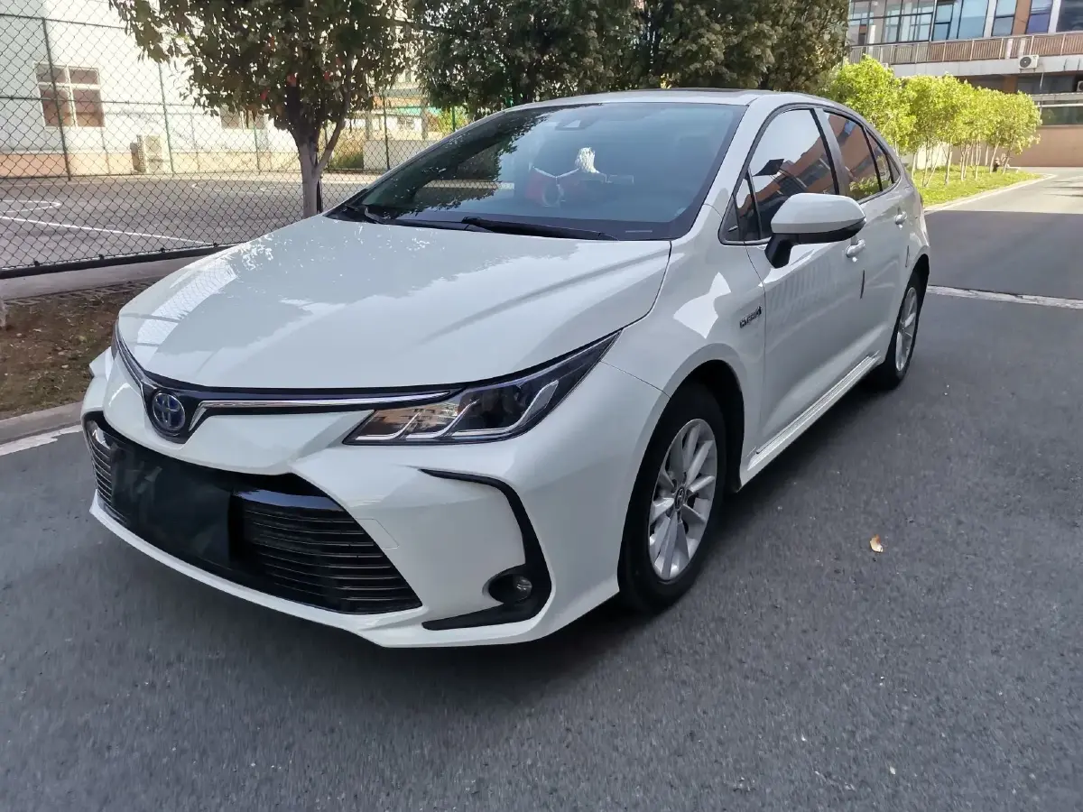 2023 Toyota Corolla 1.8L 98HP L4 E-CVT Hybrid