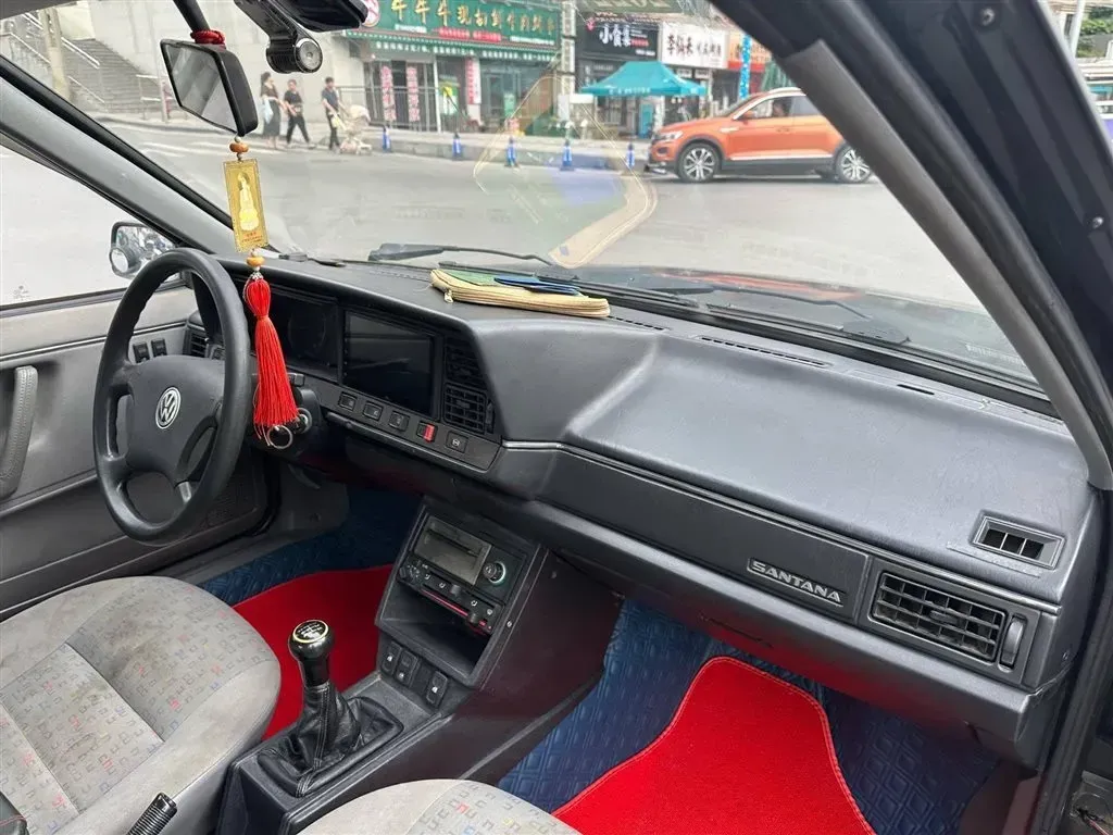 2007 Volkswagen Santana Classic 1.8L 95HP L4 5MT,autocango,china used car exporter,china ev exporter,chinese used car exporter,chinese used ev exporter