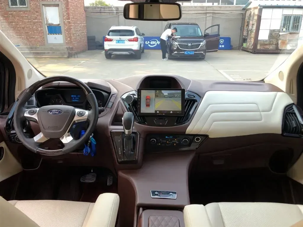 2017 Ford Tourneo 2.0T 203HP L4 6AT,autocango,china used car exporter,china ev exporter,chinese used car exporter,chinese used ev exporter