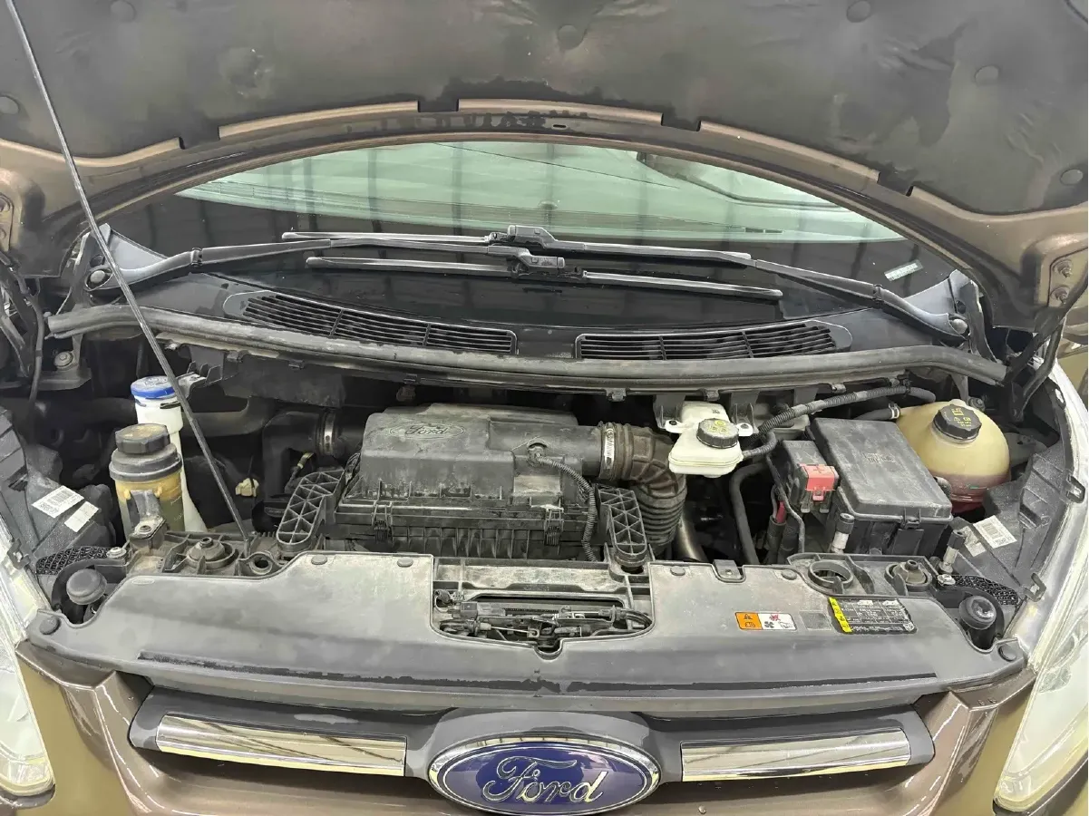 2017 Ford Tourneo 2.0T 203HP L4 6AT,autocango,china used car exporter,china ev exporter,chinese used car exporter,chinese used ev exporter