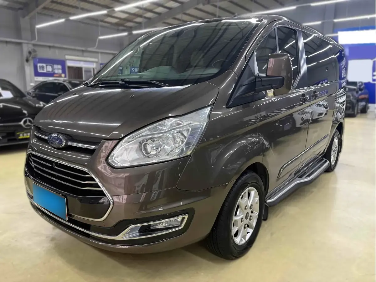 2017 Ford Tourneo 2.0T 203HP L4 6AT