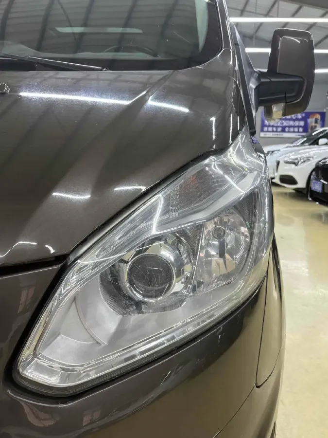 2017 Ford Tourneo 2.0T 203HP L4 6AT,autocango,china used car exporter,china ev exporter,chinese used car exporter,chinese used ev exporter