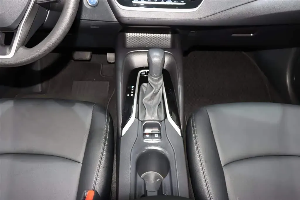 2021 Toyota Corolla 1.8L 98HP L4 E-CVT Hybrid,autocango,china used car exporter,china ev exporter,chinese used car exporter,chinese used ev exporter