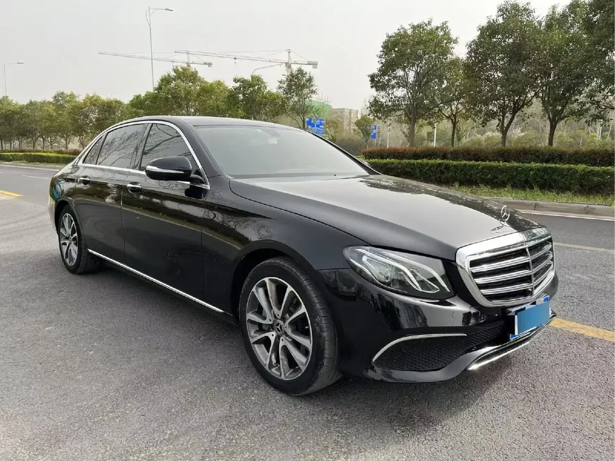 2018 Mercedes-Benz E Class 2.0T 245HP L4 9AT,autocango,china used car exporter,china ev exporter,chinese used car exporter,chinese used ev exporter