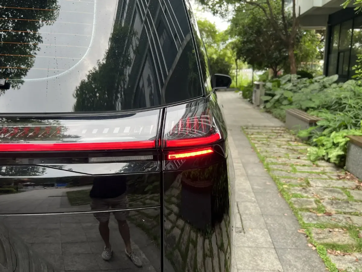 2024 GAC Trumpchi E8 2.0L 140HP L4 2DHT PHEV 25.57KWH,autocango,china used car exporter,china ev exporter,chinese used car exporter,chinese used ev exporter