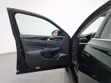 2023 Volkswagen Passat 2.0T 186HP L4 7DCT,autocango,china used car exporter,china ev exporter,chinese used car exporter,chinese used ev exporter