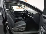 2023 Volkswagen Passat 2.0T 186HP L4 7DCT,autocango,china used car exporter,china ev exporter,chinese used car exporter,chinese used ev exporter