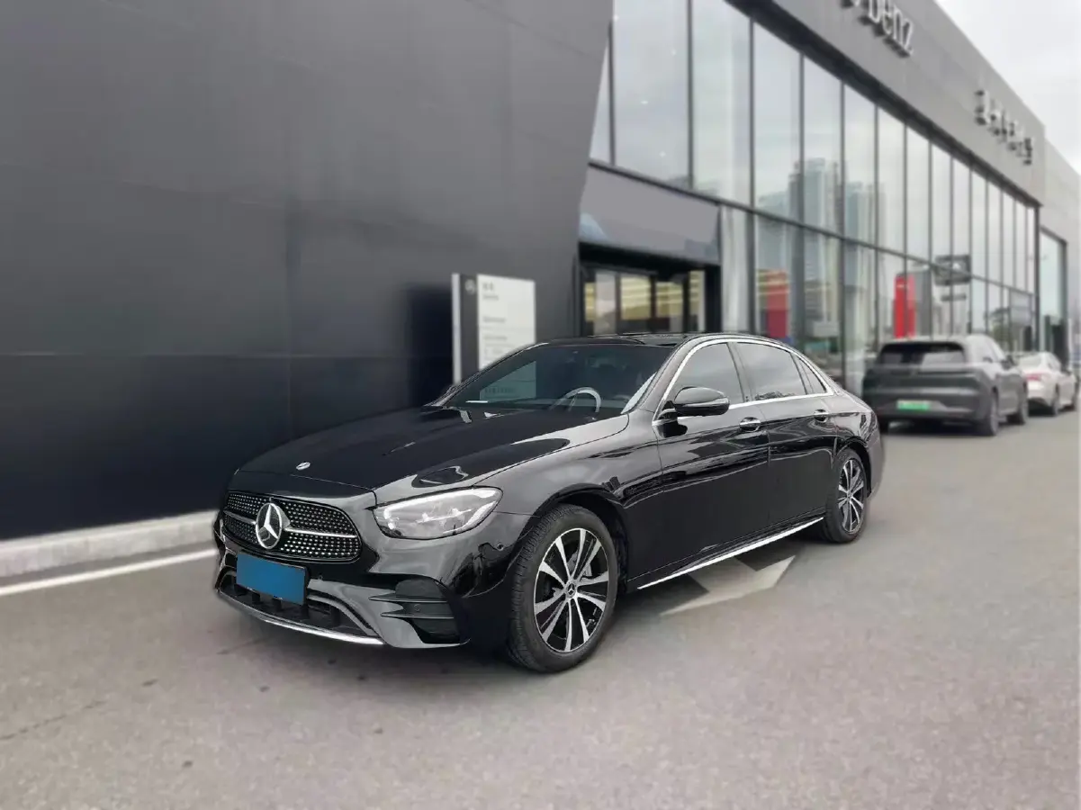 2023 Mercedes-Benz E Class 2.0T 211HP L4 9AT PHEV 25.4KWH