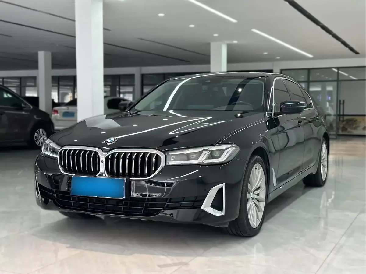 2021 BMW 5 Series 2.0T 252HP L4 8AT
