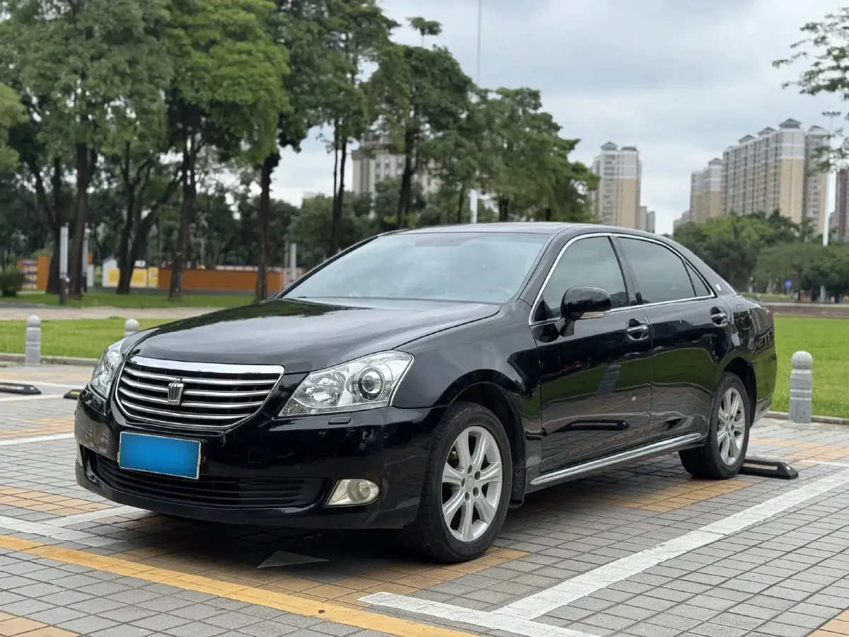 2012 Toyota Crown 3.0L 227HP V6 6AT