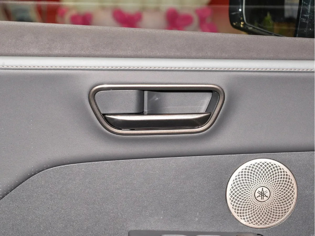 2025 Toyota BZ3X BEV 58.37KWH,autocango,china used car exporter,china ev exporter,chinese used car exporter,chinese used ev exporter