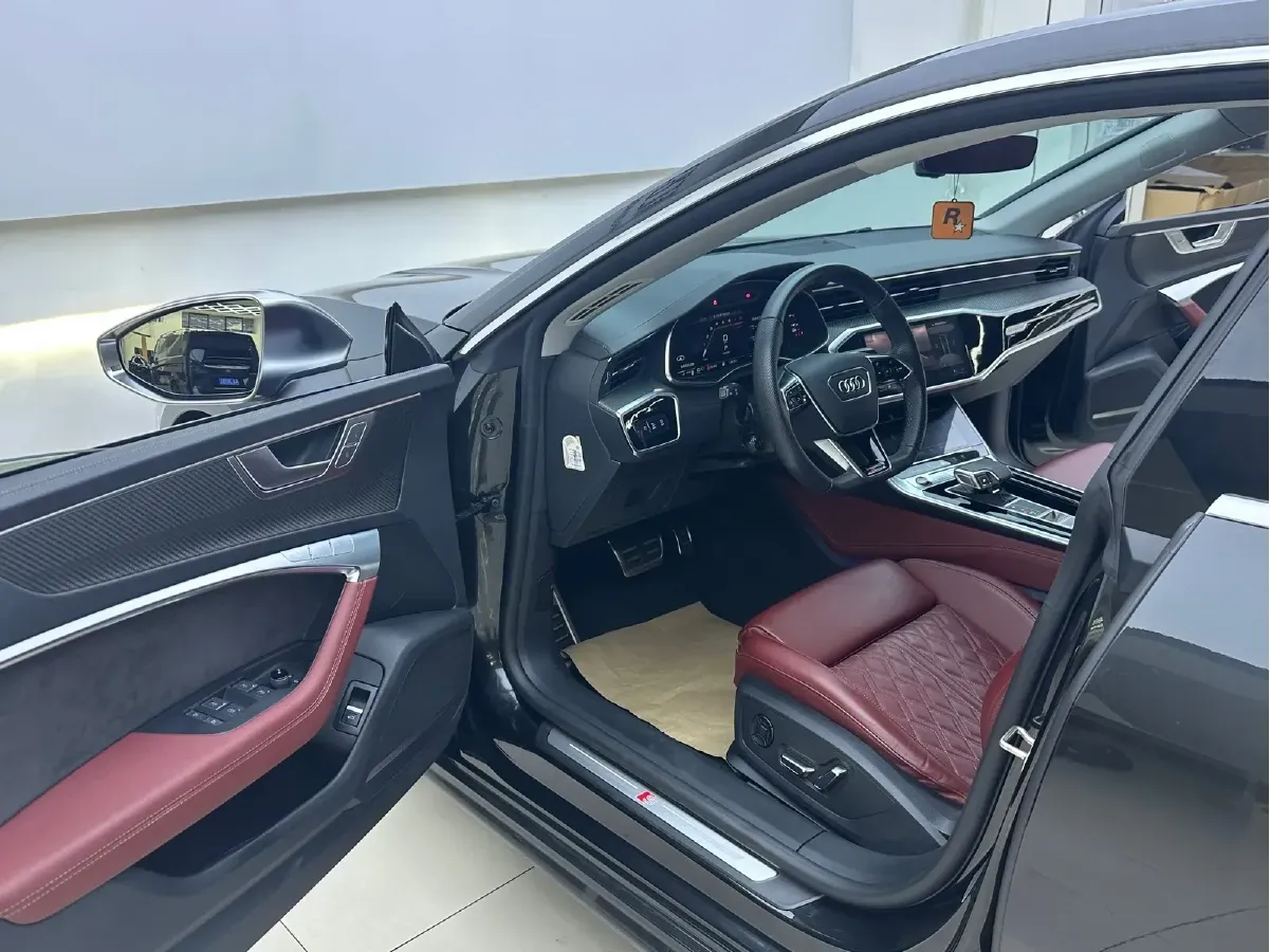 2020 Audi S7 2.9T 450HP V6 8AT,autocango,china used car exporter,china ev exporter,chinese used car exporter,chinese used ev exporter