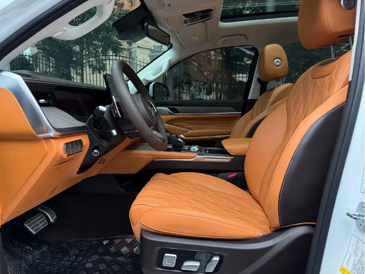 2023 Tank 500 3.0T 360HP V6 9AT,autocango,china used car exporter,china ev exporter,chinese used car exporter,chinese used ev exporter