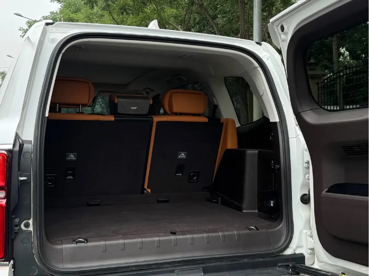 2023 Tank 500 3.0T 360HP V6 9AT,autocango,china used car exporter,china ev exporter,chinese used car exporter,chinese used ev exporter