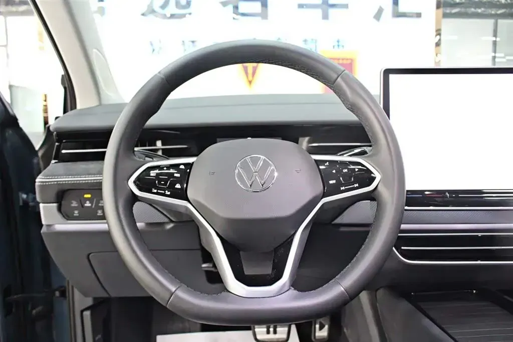 2024 Volkswagen ID.7 Vizzion BEV 84.8KWH,autocango,china used car exporter,china ev exporter,chinese used car exporter,chinese used ev exporter