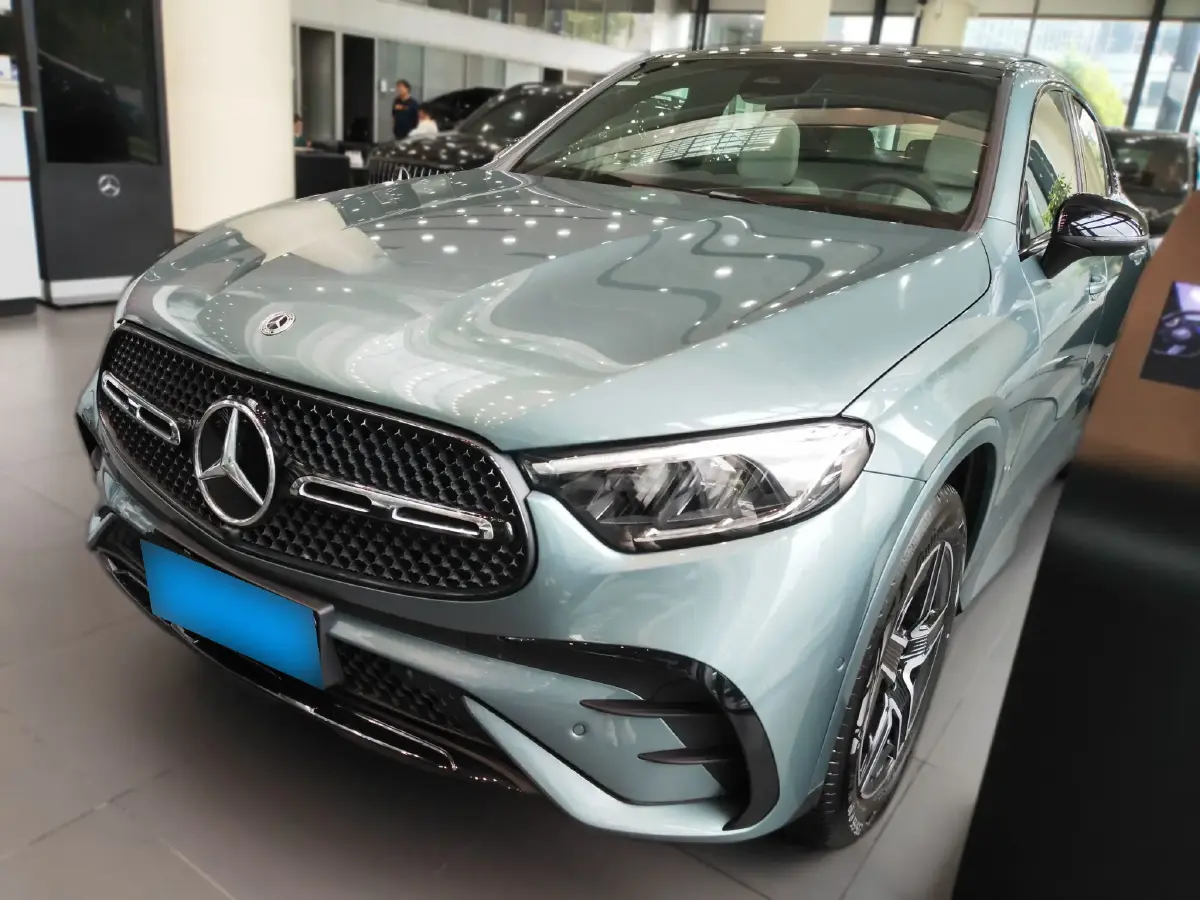 2024 Mercedes-Benz GLC Coupe 2.0T 204HP L4 9AT