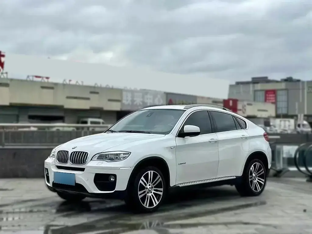 2013 BMW X6 3.0T 320HP L6 8AT