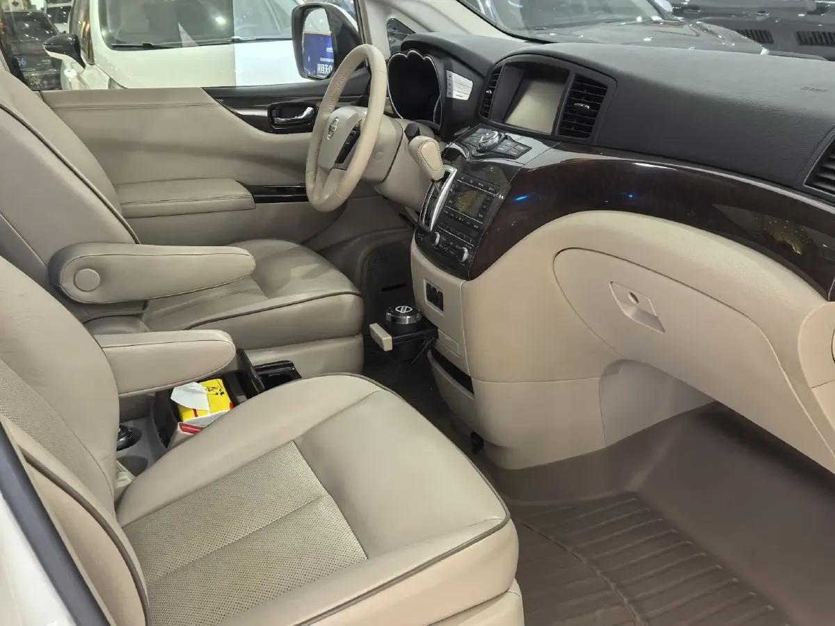 2015 Nissan Quest 3.5L 277HP V6 CVT,autocango,china used car exporter,china ev exporter,chinese used car exporter,chinese used ev exporter