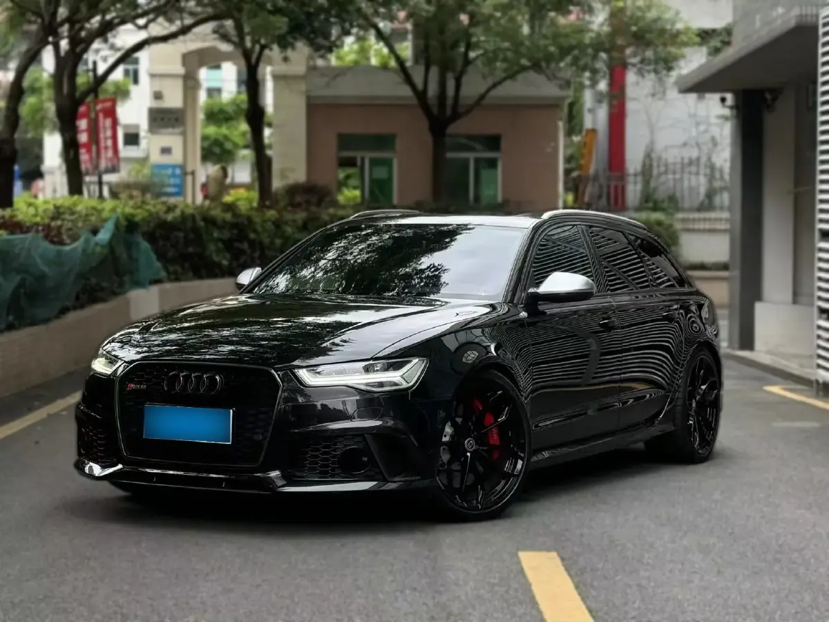 2016 Audi RS 6 4.0T 560HP V8 8AT